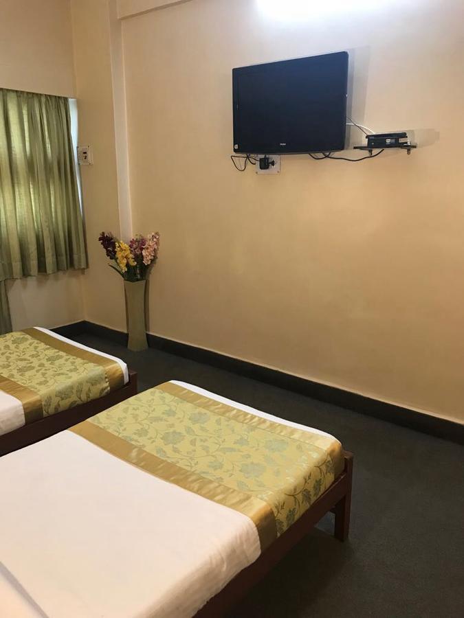 Hotel Swaroop Pune Exterior photo
